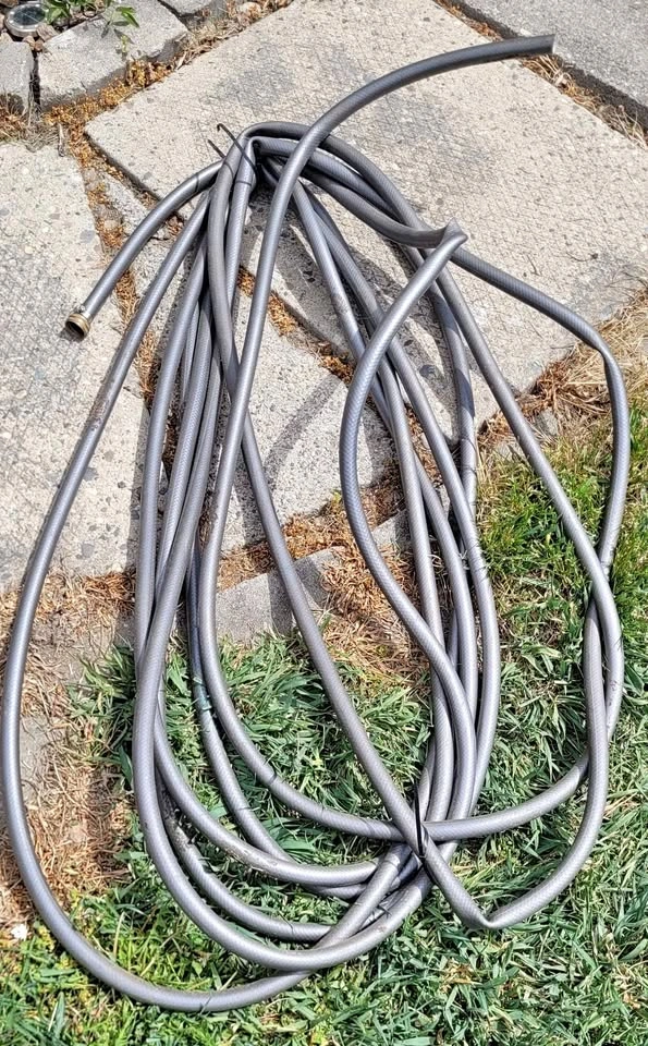 Extra Garden Hoses (5 Piece)  *PENDING *