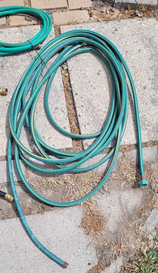 Extra Garden Hoses (5 Piece)  *PENDING * - photo 2