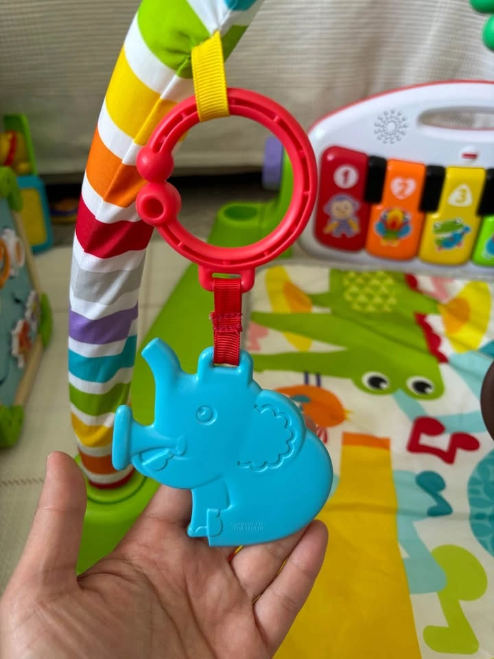 Fisher-Price Deluxe Kick 'n Play Piano Gym - photo 2