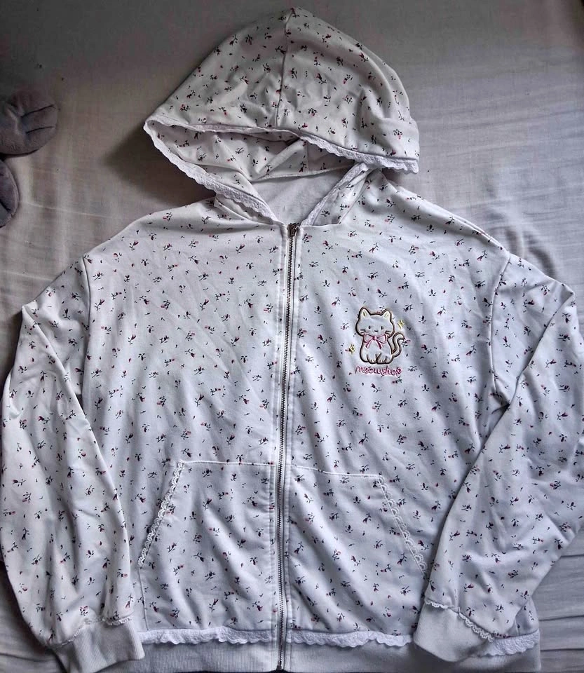 Coquette Kitty Zip up 🐱
