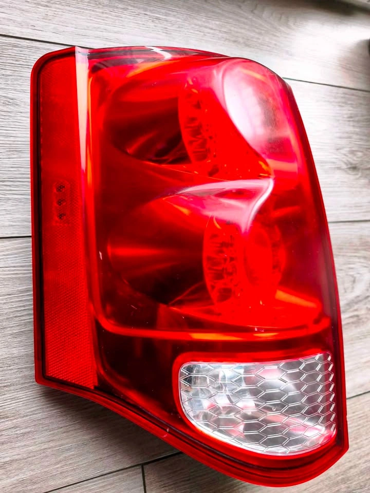 Dodge Grand Caravan Tail Light Assembly - Driver Side (2011-2020 - photo 3