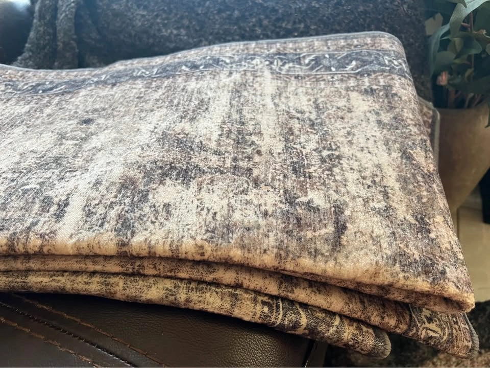 Brand New Distressed Patterned Rug Runner - photo 4