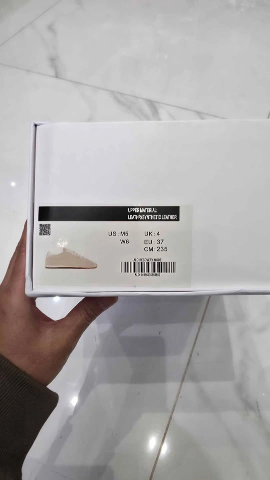 ALO Sunset Sneaker size 6 womens - photo 3