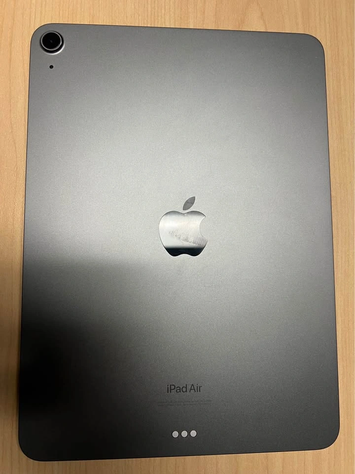 iPad Air (5th generation) - photo 4