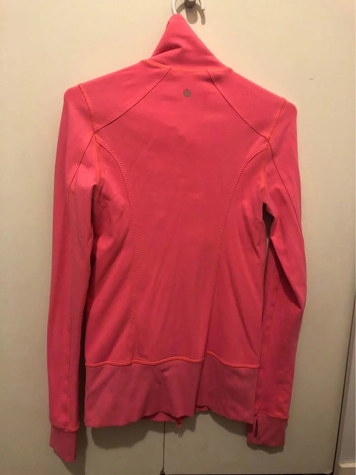 lululemon Jacket - Size 4 - photo 2