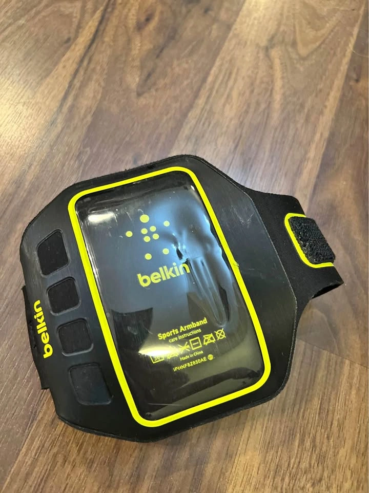 New Sports Armband