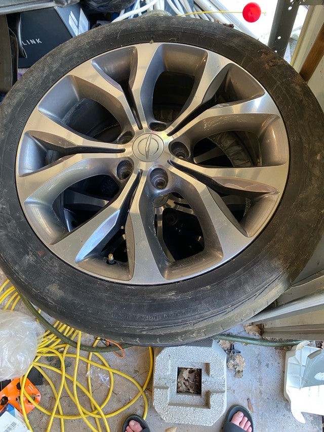 Chrysler Limited Edition Tires and Rims