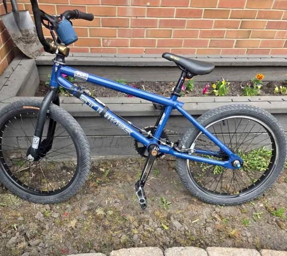 2004 GT Fly BMX Bike - Classic Blue - Freshly Tuned