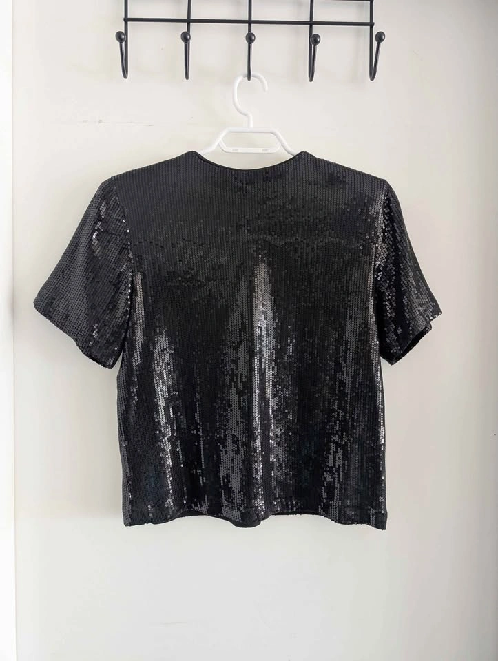 Dynamite Black Sequin Top with Shoulder Pads (XS) - Fits like S - photo 2