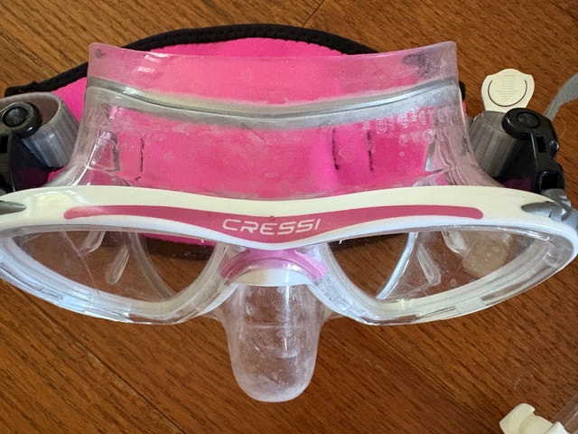 Used Snorkel Mask & Snorkel Set - Good Condition - photo 4