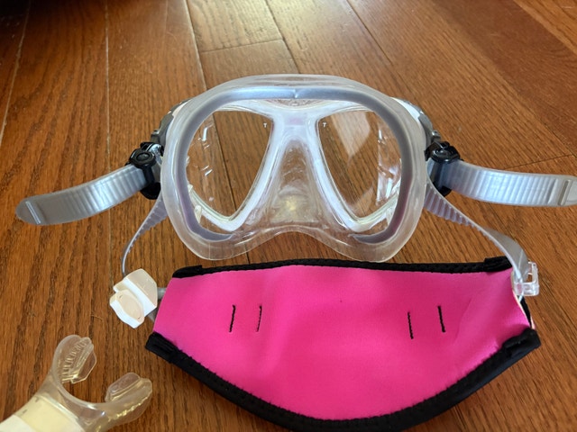 Used Snorkel Mask & Snorkel Set - Good Condition - photo 5