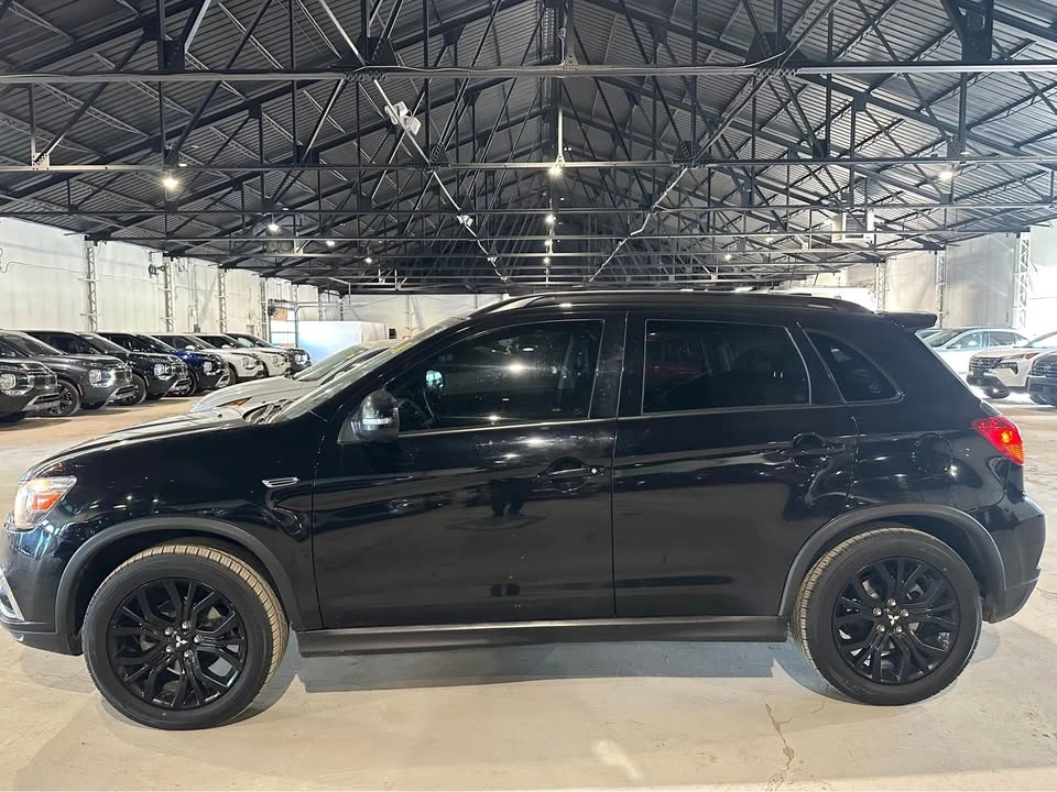 2019 Mitsubishi RVR SE Black Edition AWD - photo 5
