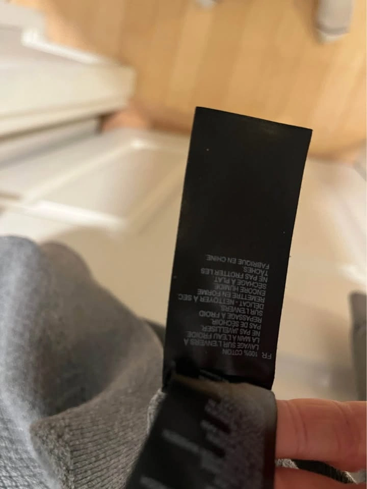 (Retail $150+) Reiss Grey Long Sleeve - photo 4