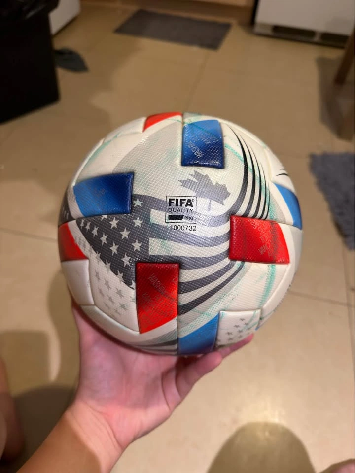 FIFA Quality Pro Soccer Balls - photo 4