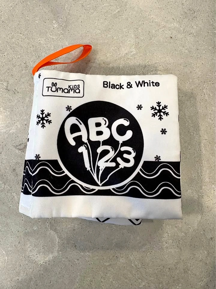 Tumama Kids Black & White Soft Book