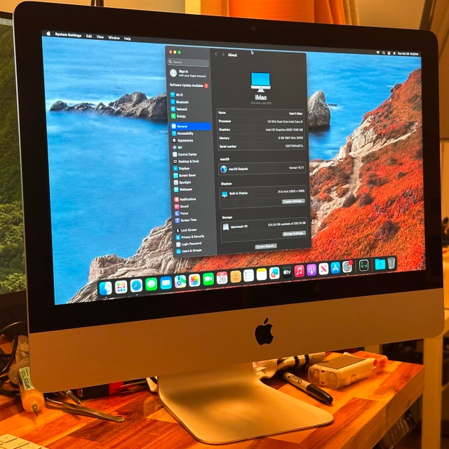 Apple iMac 21-inch Late 2015