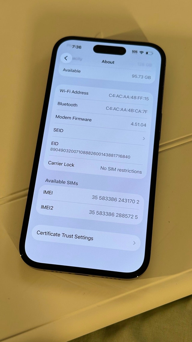 LIKE NEW iPhone 14 Pro 128GB Space Black Unlocked - photo 4