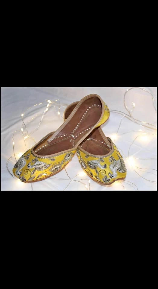 Traditional Punjabi Jutti