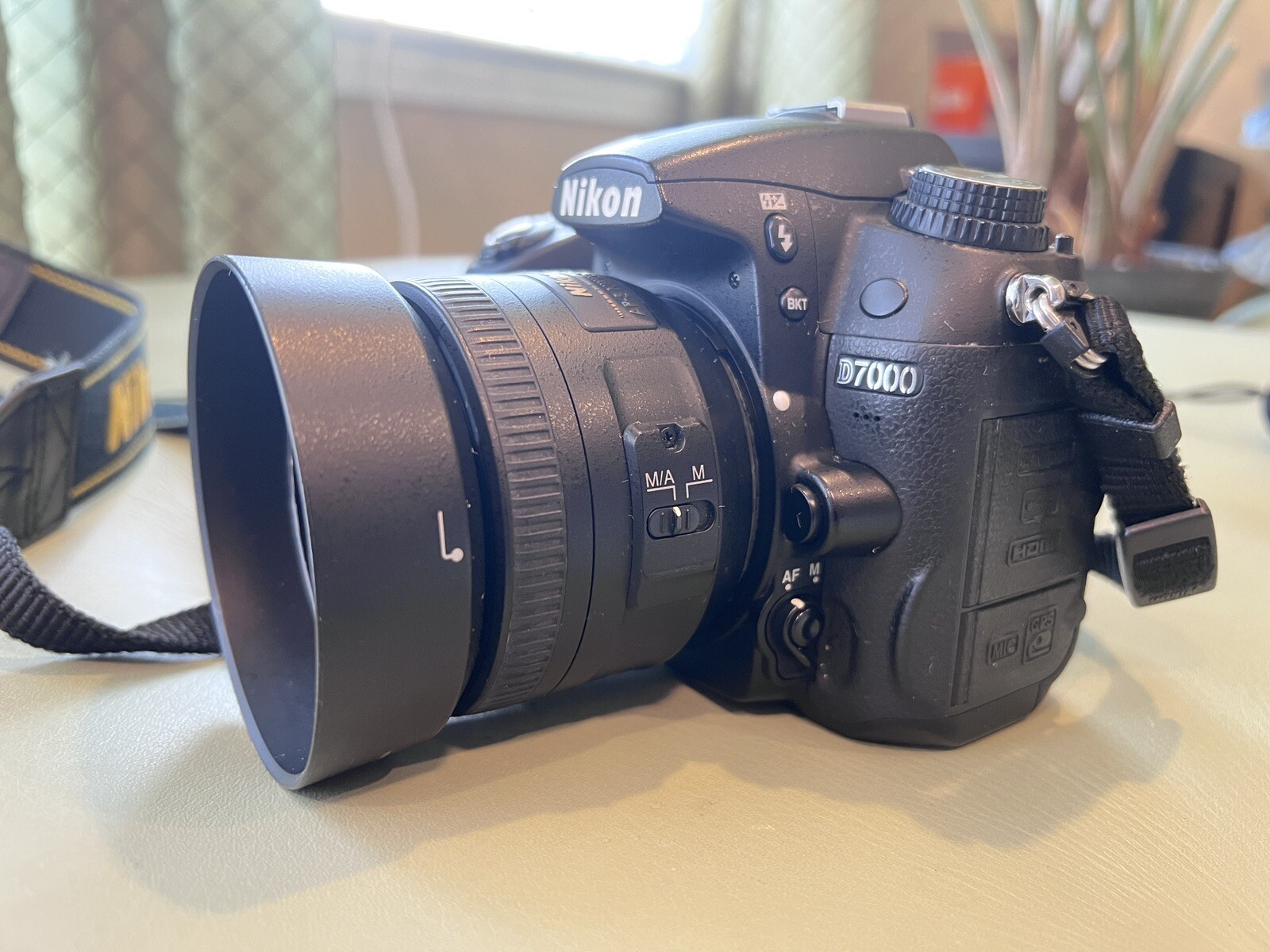 Nikon D7000 18-105 VR Kit AF-S DX Nikkor f/3.5-5.6 Digital SLR C - photo 5