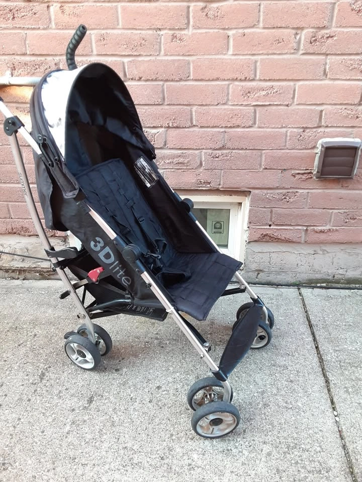 3D Lite Summer Stroller | One Hand Fold | Good condition - photo 2