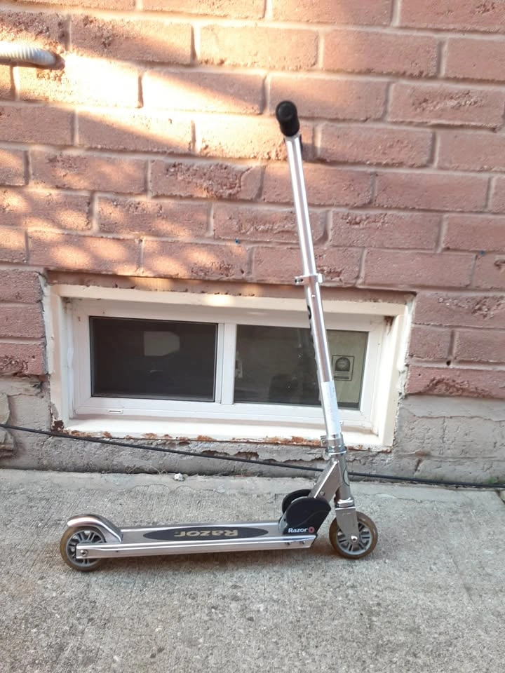 Razor A2 Blue Scooter with Breaks | Perfect Condition - photo 4