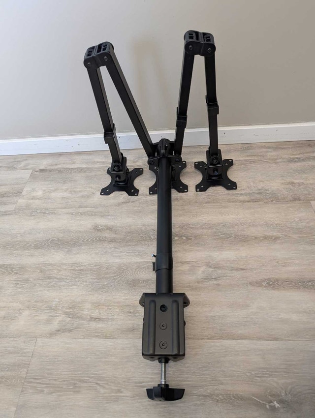 Vivo Triple Monitor Stand - photo 3