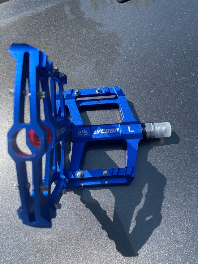 Lycaon Blue Platform Bike Pedals - Brand New - photo 3