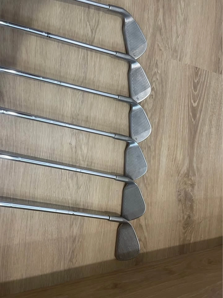 Vintage Ping Eye 2 Irons (Incomplete Set) - photo 2