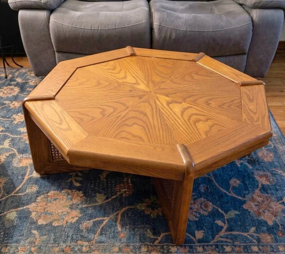 Vintage Mid-Century Hexagonal Oak Coffee Table – Starburst Grain