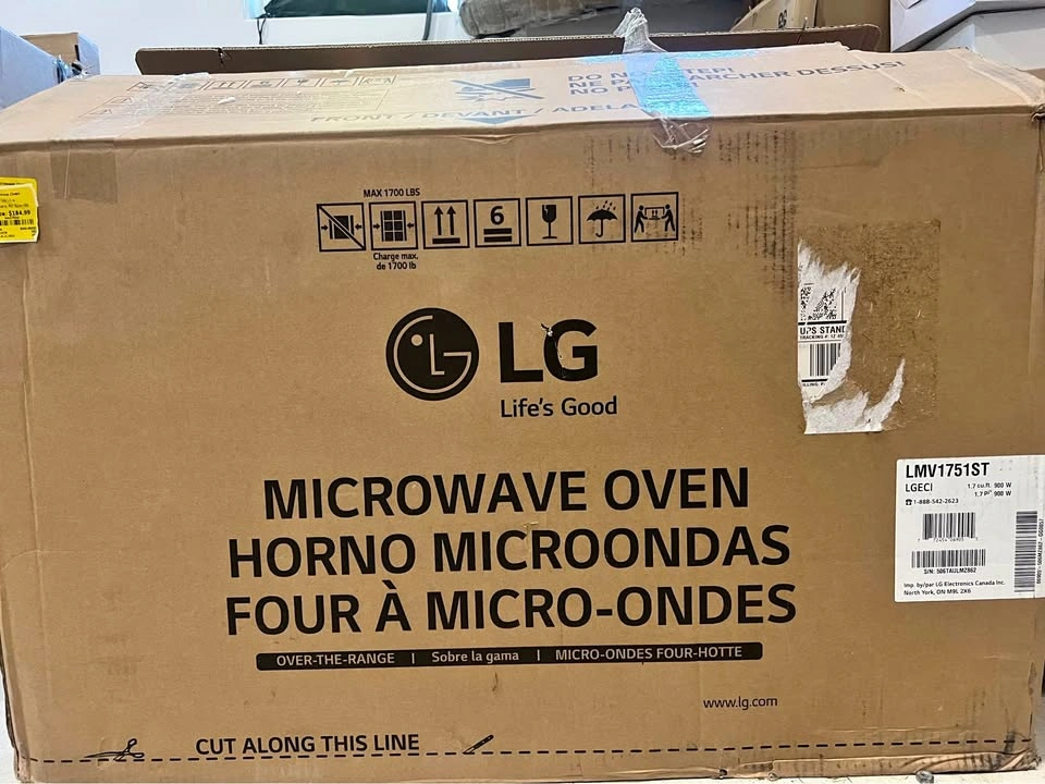 LG Over-the-Range Microwave LMV1751ST - New