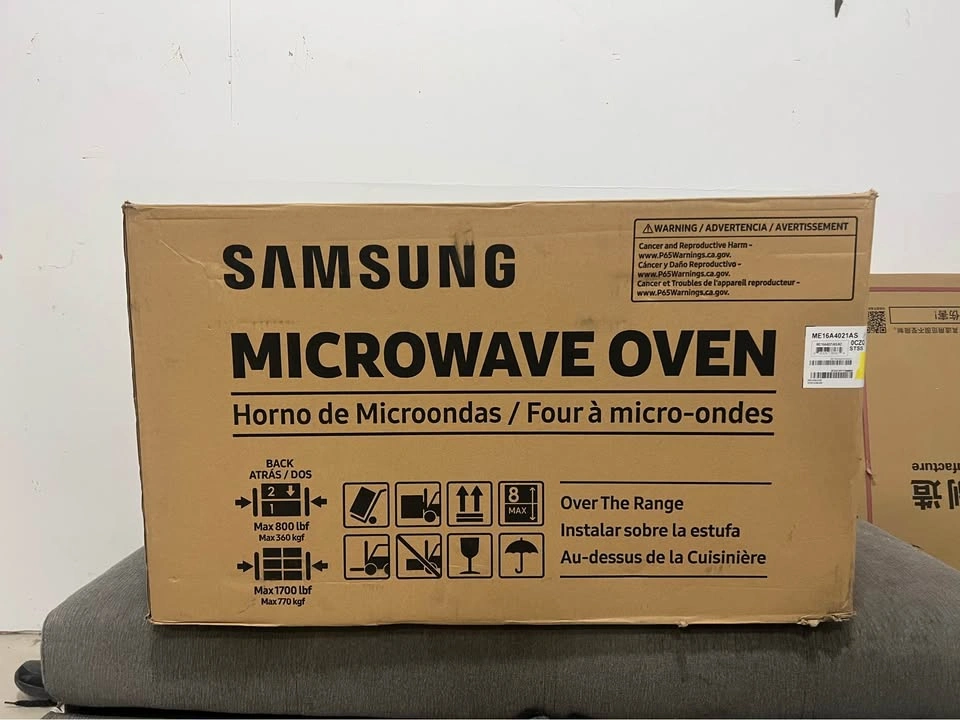 Brand New Samsung Over-the-Range Microwave (Sealed Box) - photo 4