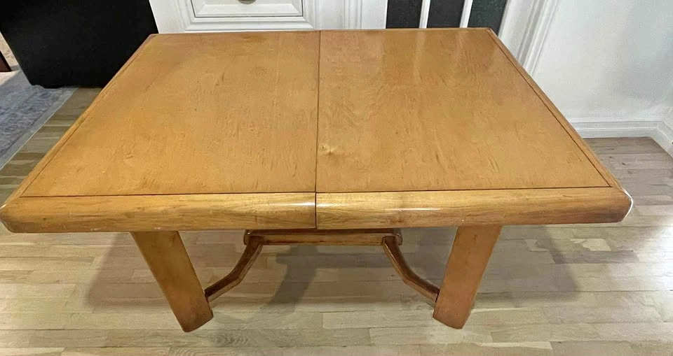 Old kitchen table with integrated extension