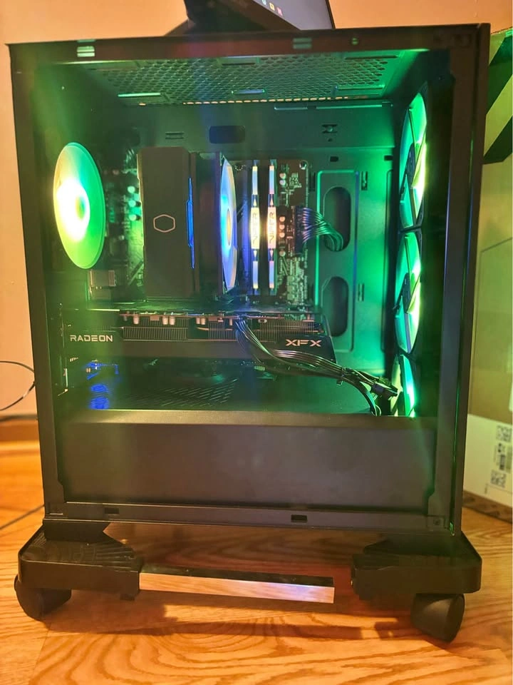 Ryzen XT Gaming PC Fresh Build! - photo 2