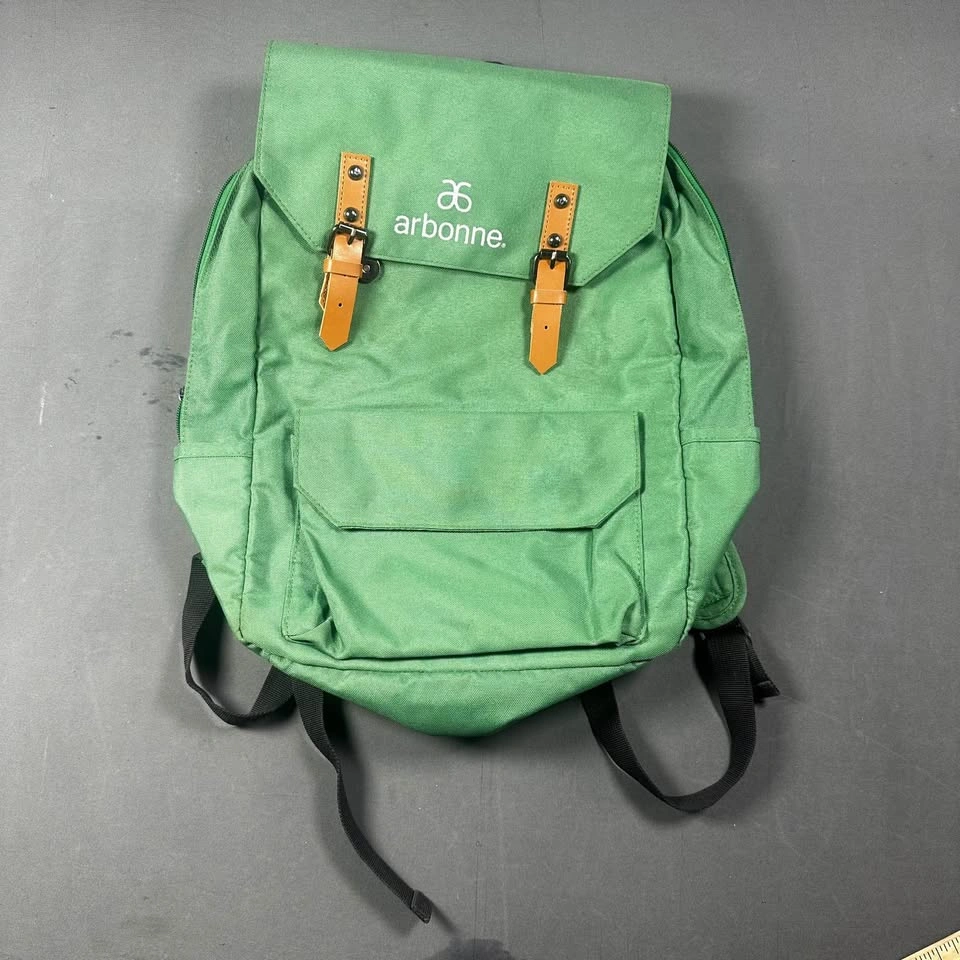Arbonne Green Flap Top Backpack - photo 4