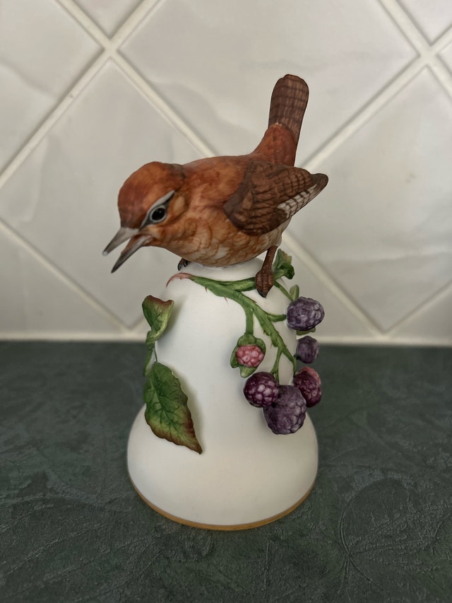 Franklin Mint Figurine Bells - Birds & Floral - photo 5