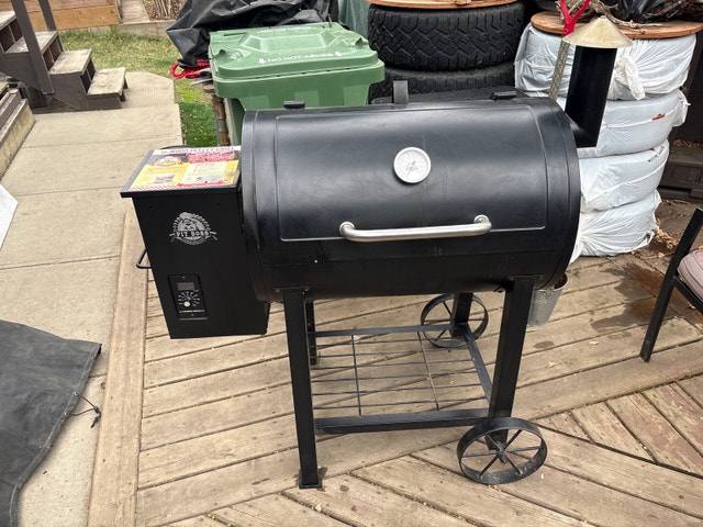 Pit Boss Grill