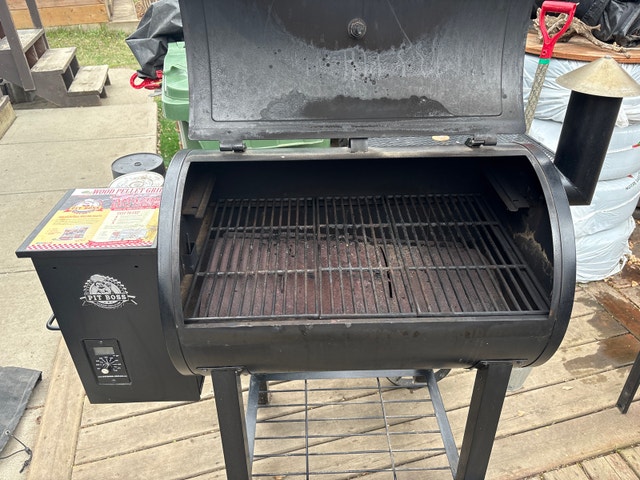Pit Boss Grill - photo 2