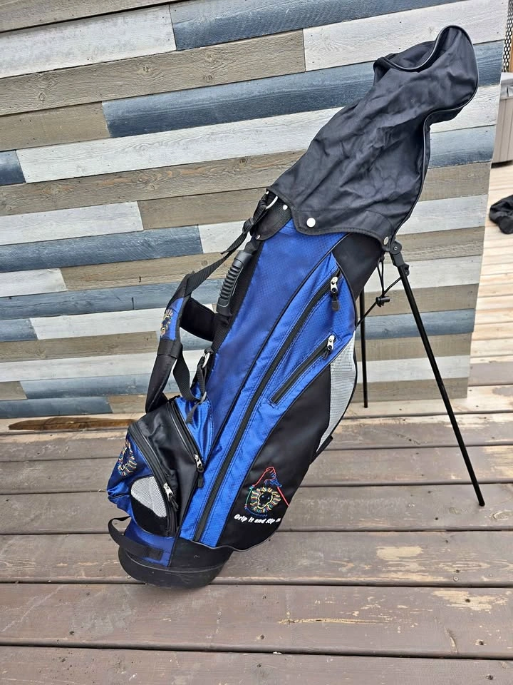 John Daly Full Golf Club Set w/ Blue Stand Bag