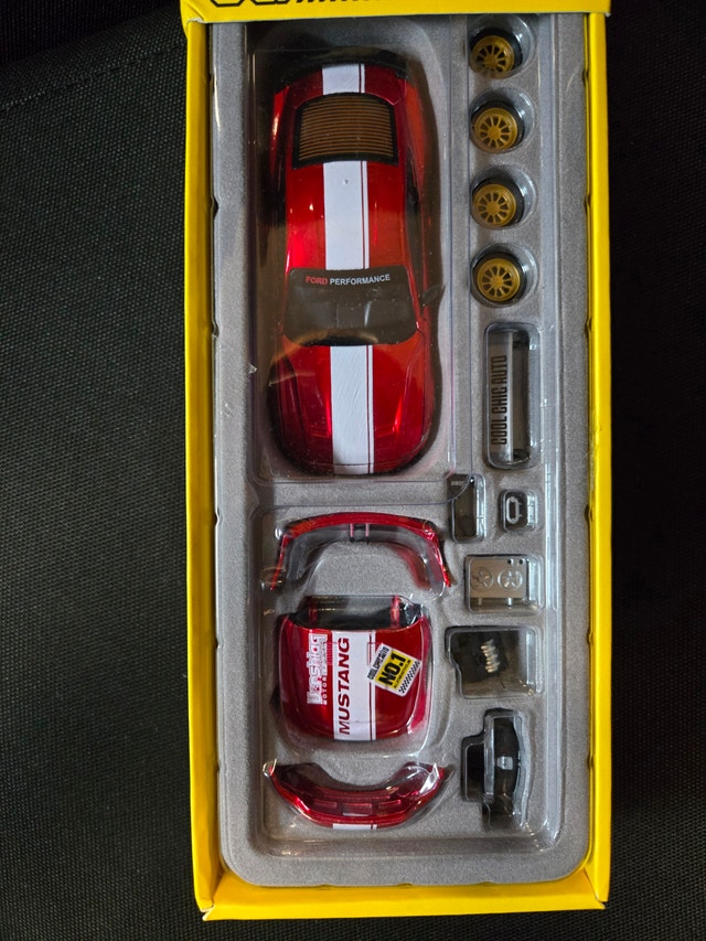 1:42 Ford Mustang GT 2018 Die-Cast Tuning Model Car Kit - photo 2