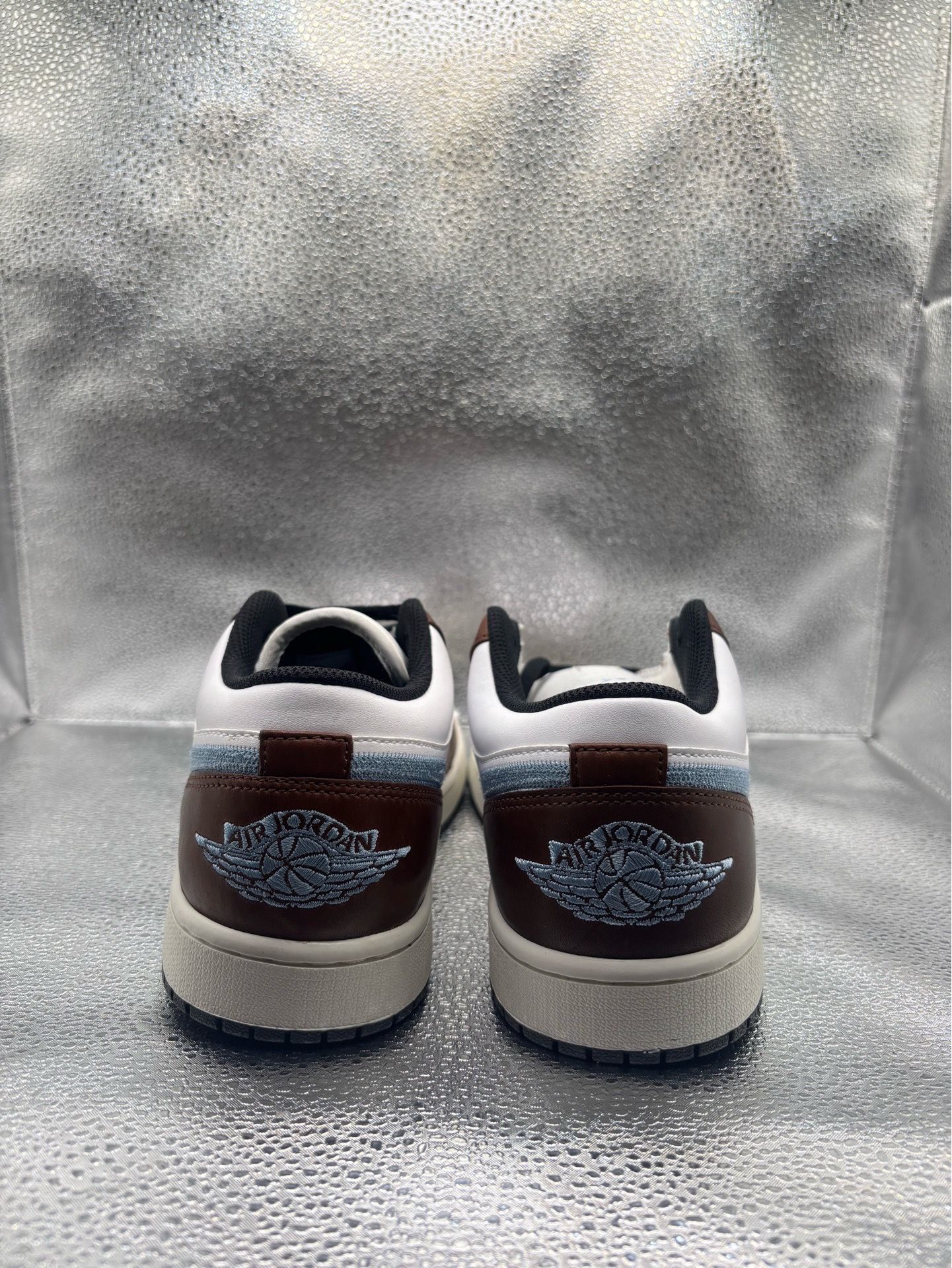 Air Jordan 1 Low SE Brown Blue Grey - photo 4