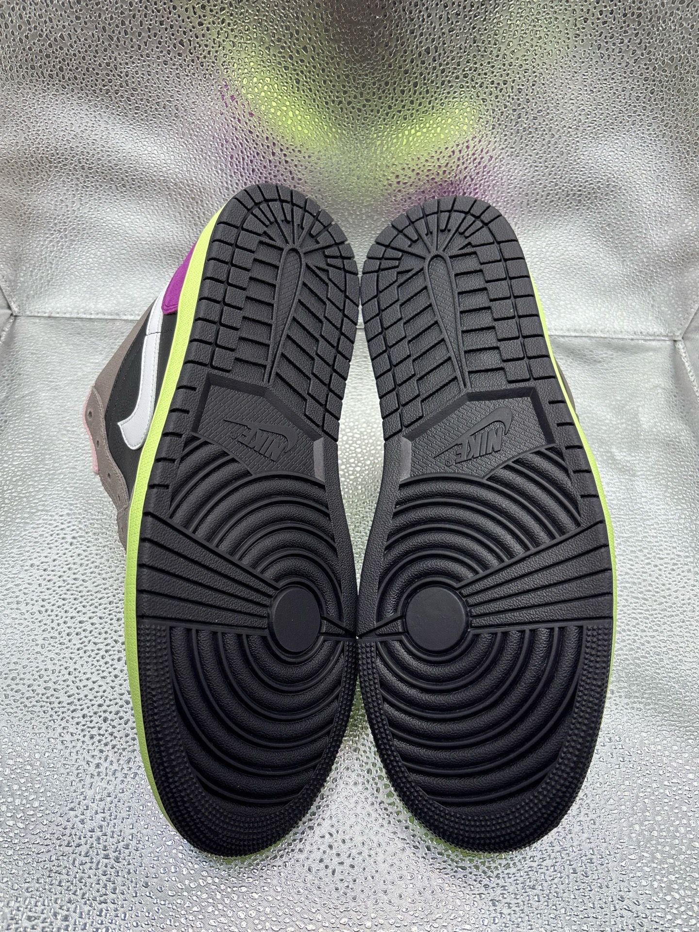 Air Jordan 1 Low Tokyo Bio Hack - Size 13 - photo 3