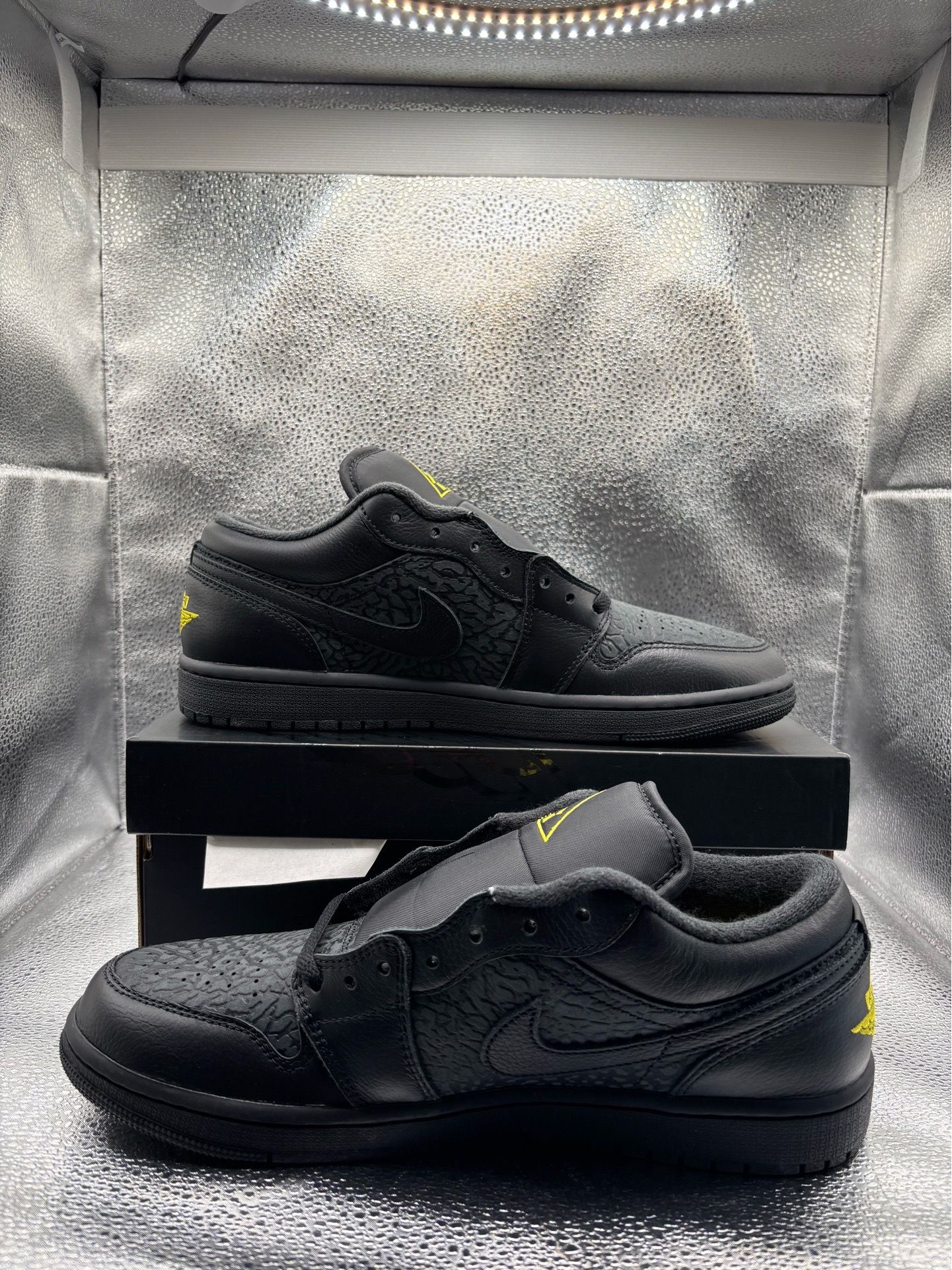 Air Jordan 1 Low Elephant Print - photo 5
