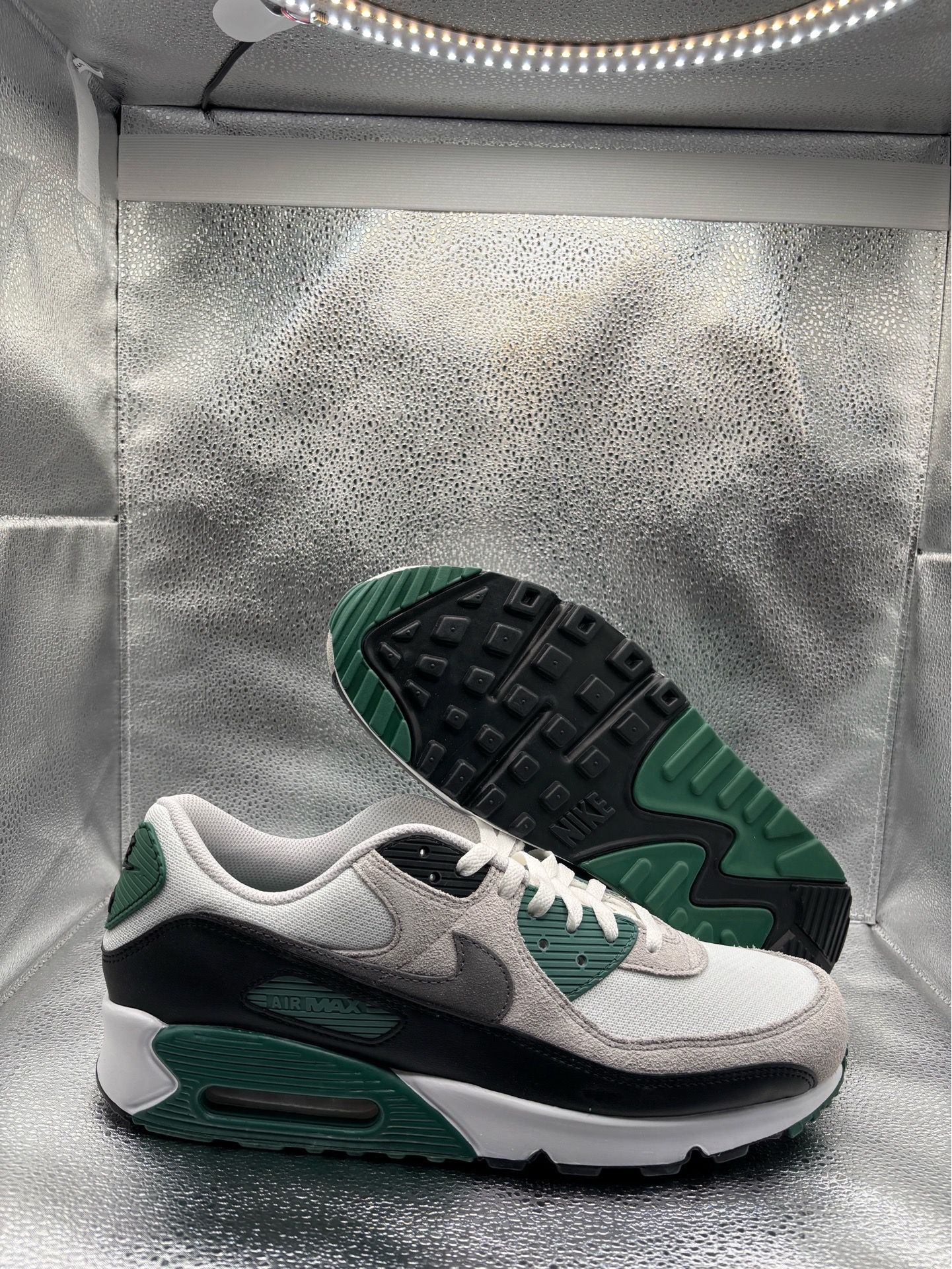 Nike Air Max 90 Evergreen Aura - Men's Size 13