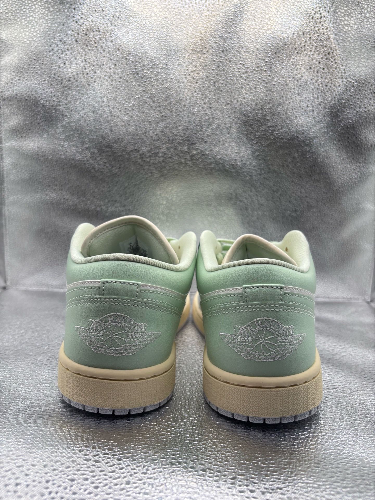 Air Jordan 1 Low Sail Jade Aura - photo 4