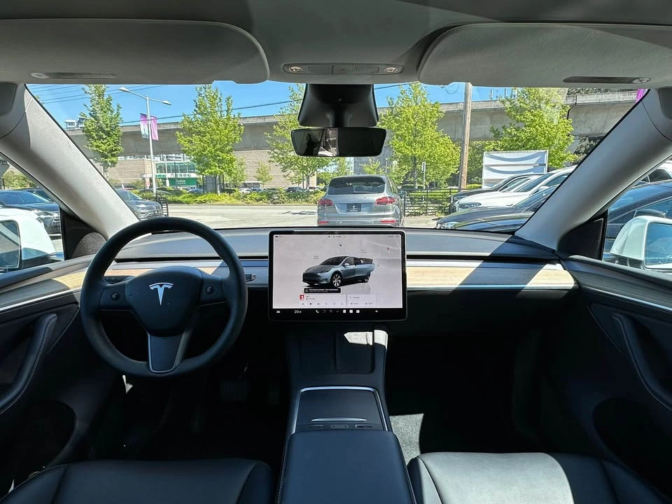 2023 Tesla Model Y Standard Range RWD - photo 5