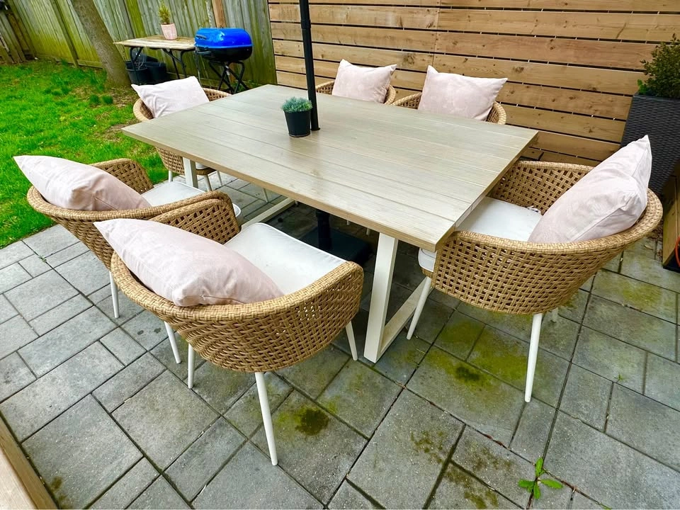 Outdoor Dining Set - photo 3