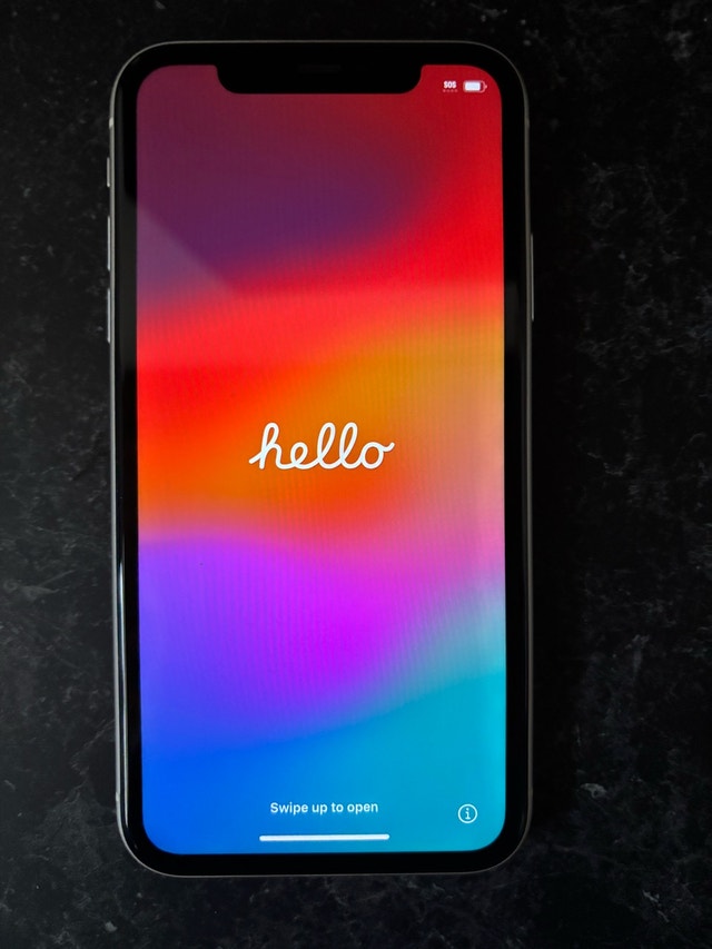 Apple iPhone 11 - photo 3