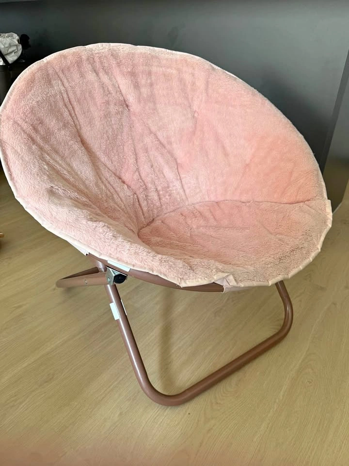 Pink Folding Chair