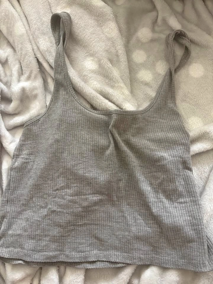 ReVamped Gray Ribbed Tank Crop Top XL