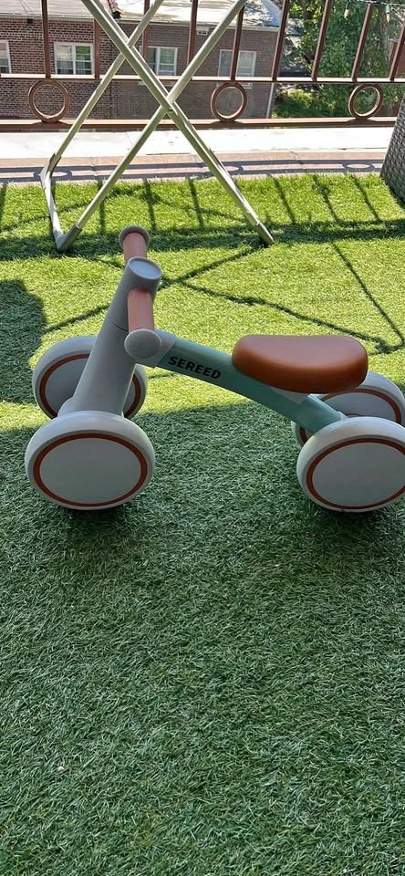 Baby balance bike